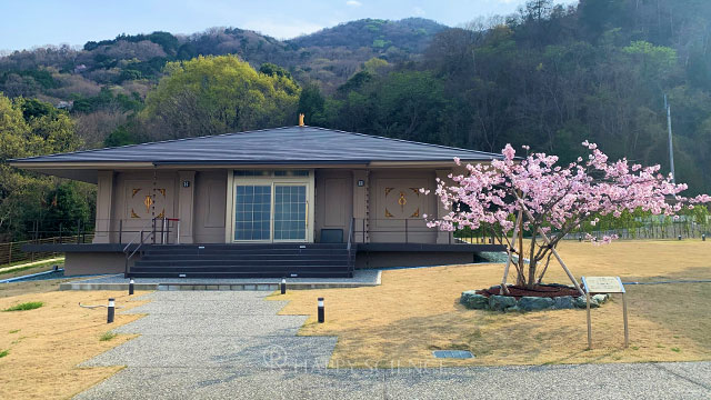 別格本山・聖地エル・カンターレ生誕館